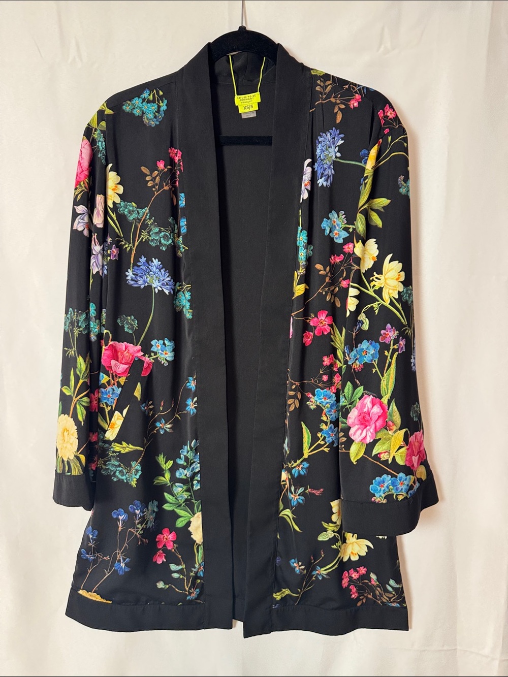 Black Floral kimono
